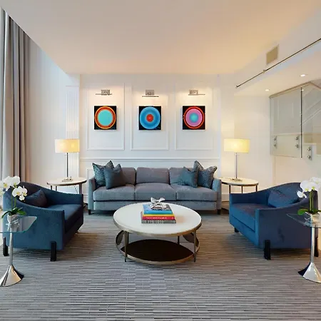 Soho Hotel Toronto-3